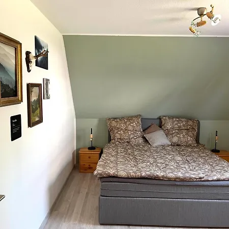 Wanderglueck Latrop Appartement *